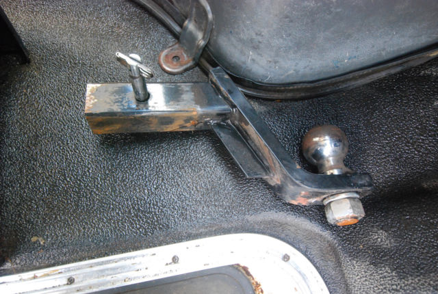 1991 White Ford E-Series Van box van