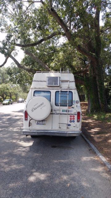 1991 Tan Ford E-Series Van Van Camper