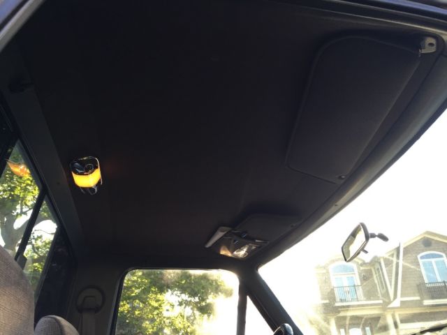 1991 Black Ford F-150 Standard Cab Pickup