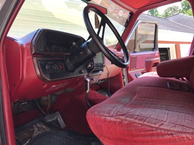 1991 Grey Ford F-150 Standard Cab Pickup