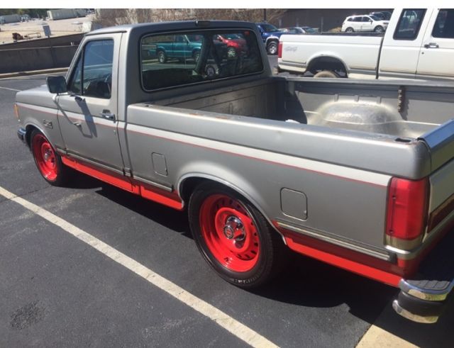 1991 silver Ford F-150 Standard Cab Pickup