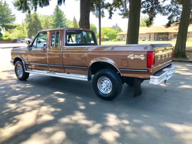 1991 Brown Ford F-250 Extended Cab Pickup