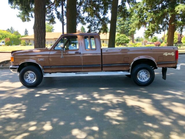 1991 Brown Ford F-250 Extended Cab Pickup