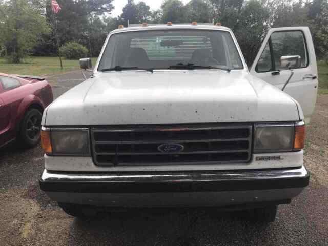 1991 White Ford F-250 Pickup