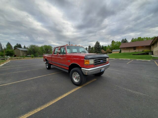 1991 Red Ford F-350 Crew Cab Pickup