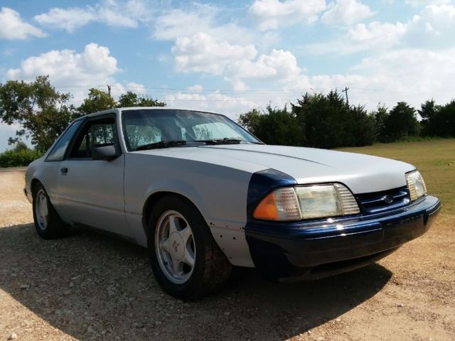 1991 Gray Ford Mustang Coupe