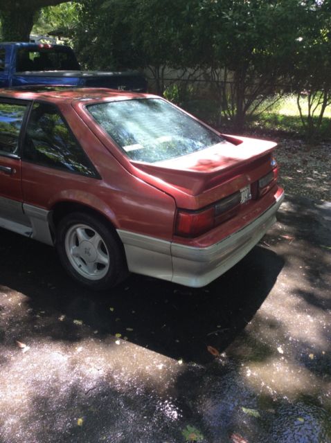 1991 Red silver Ford Mustang Hatchback