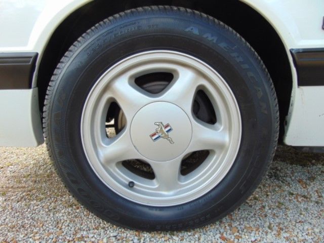 1991 White Ford Mustang Convertible