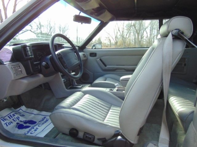 1991 White Ford Mustang Convertible