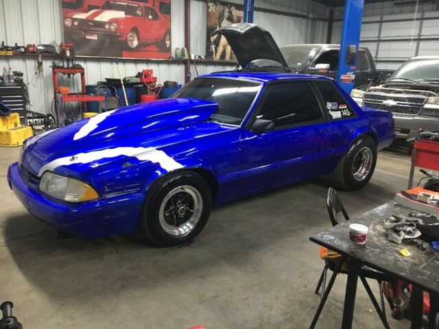 1991 Blue Ford Mustang