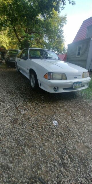 1991 White Ford Mustang Hatchback