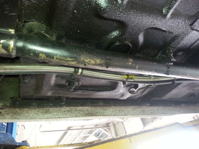 1991 White oxford Ford Mustang