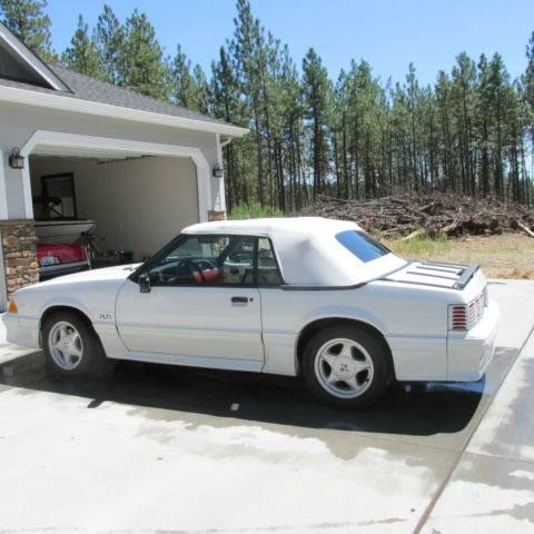 1991 White Ford Mustang Convertible