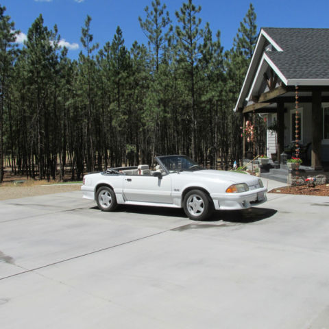 1991 White Ford Mustang Convertible