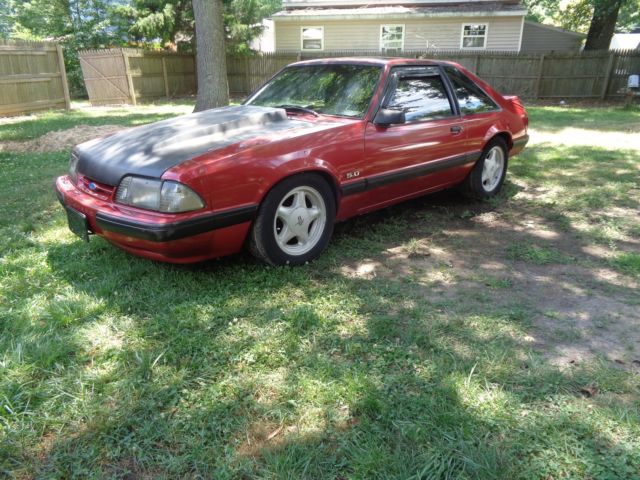 1991 Black Ford Mustang Hatchback