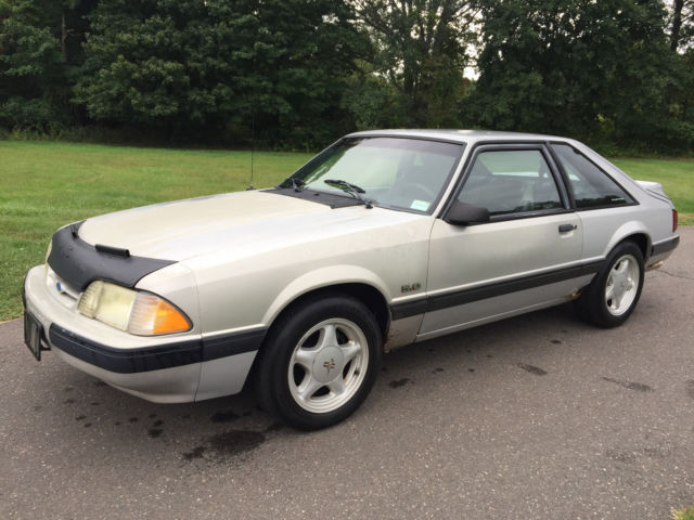 1991 Silver Ford Mustang Hatchback