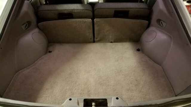 1991 White Ford Mustang Hatchback