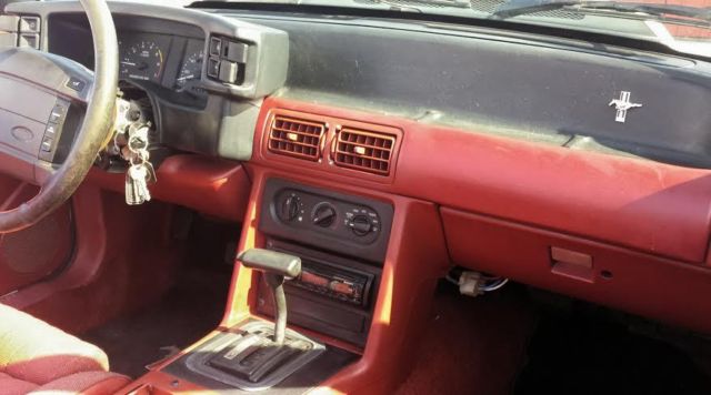 1991 Ford Mustang Convertible