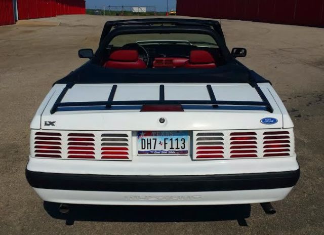 1991 Ford Mustang Convertible