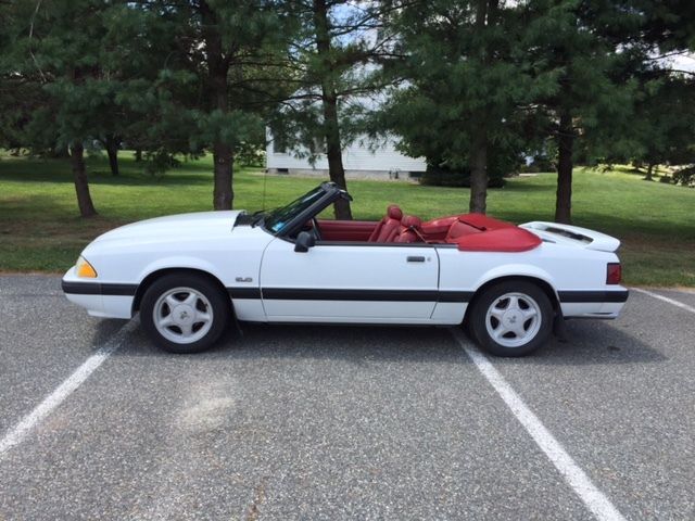1991 White Ford Mustang Convertible