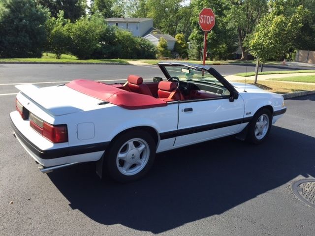 1991 White Ford Mustang Convertible