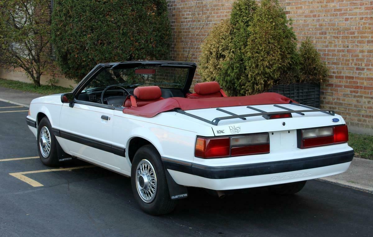 1991 White Ford Mustang Convertible, 81k, AC