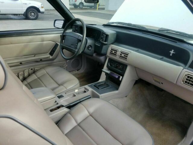 1991 White Ford Mustang Coupe