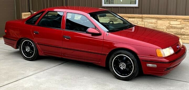 1991 Ford Taurus Sedan
