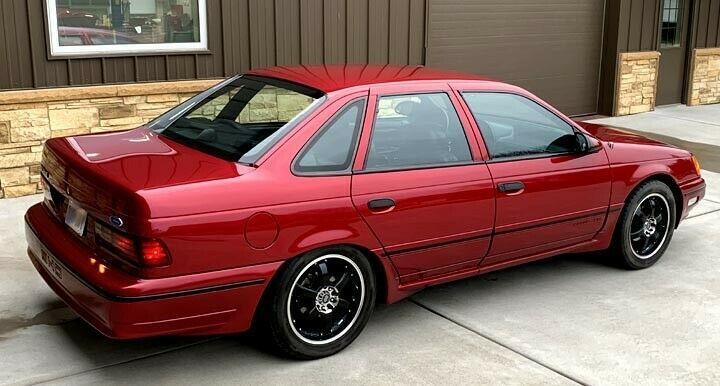1991 Ford Taurus Sedan