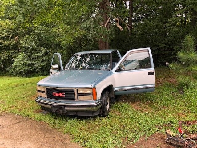 1991 Blue/White GMC Sierra 1500 Standard Cab Pickup