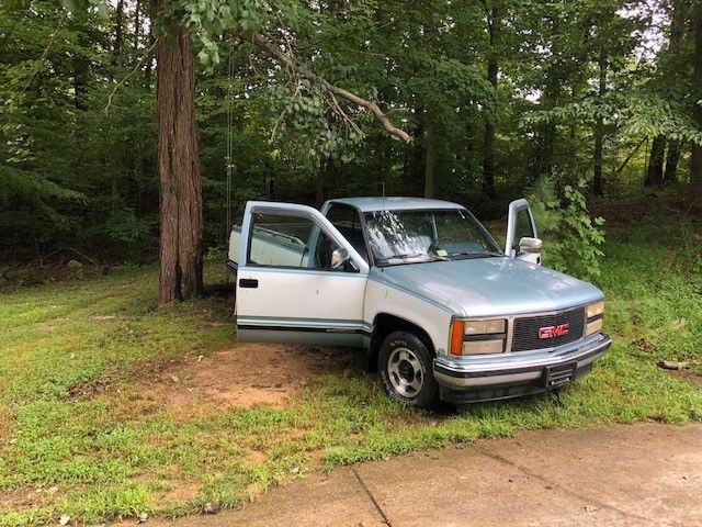 1991 Blue/White GMC Sierra 1500 Standard Cab Pickup