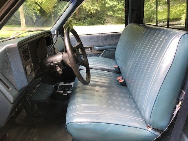 1991 Blue/White GMC Sierra 1500 Standard Cab Pickup
