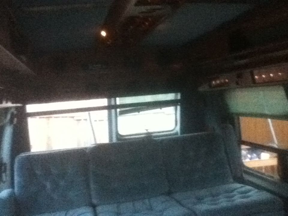 1991 White GMC Vandura Extended Passenger Van