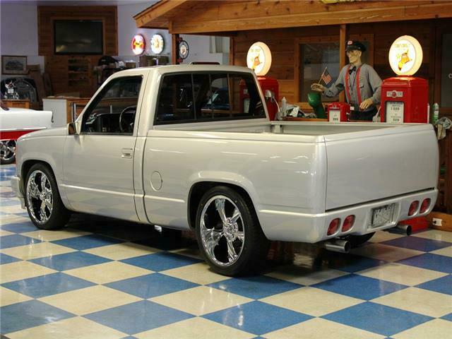 1991 Silver GMC Sierra Pickup --