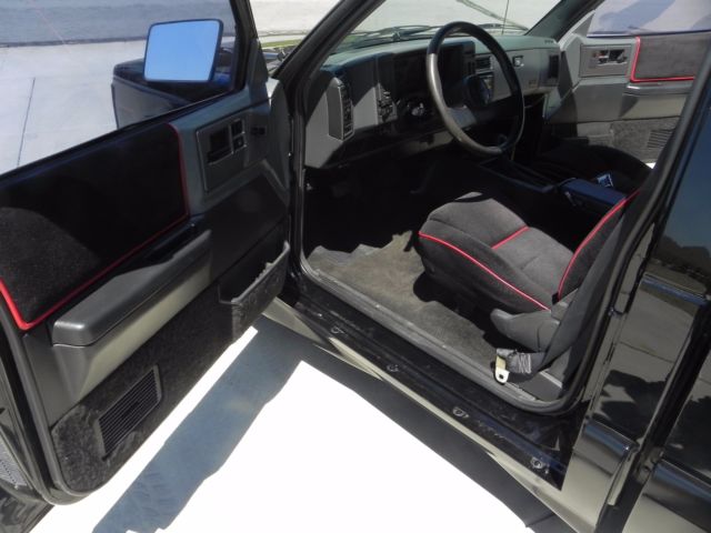 1991 Black GMC Syclone Standard Cab Pickup