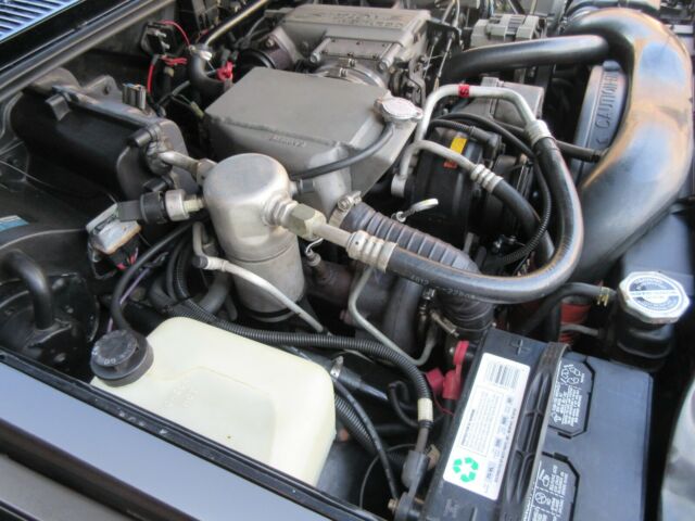 1991 Black GMC Typhoon SUV