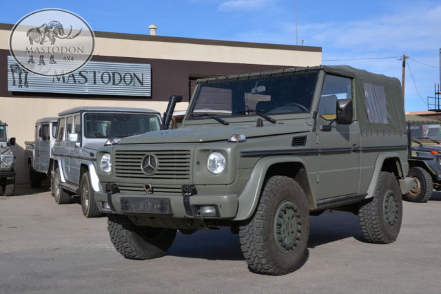 1991 Green Mercedes-Benz G-Class SUV