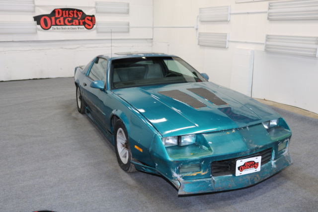 1991 Green Chevrolet Camaro Coupe