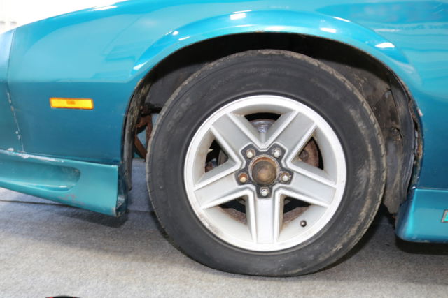 1991 Green Chevrolet Camaro Coupe