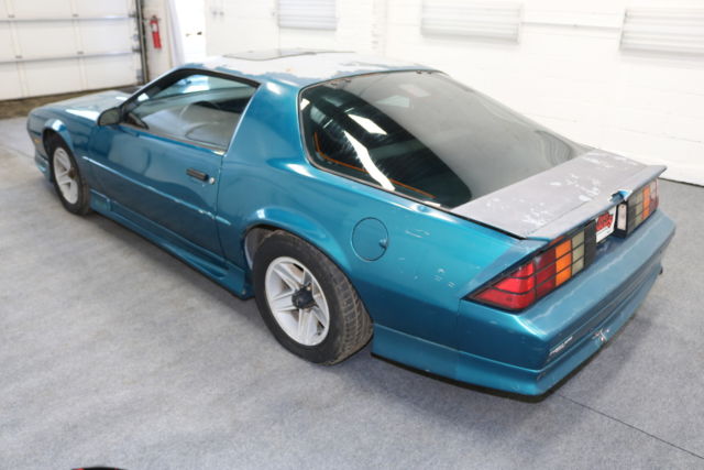 1991 Green Chevrolet Camaro Coupe