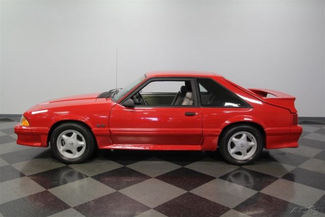 1991 Red Ford Mustang