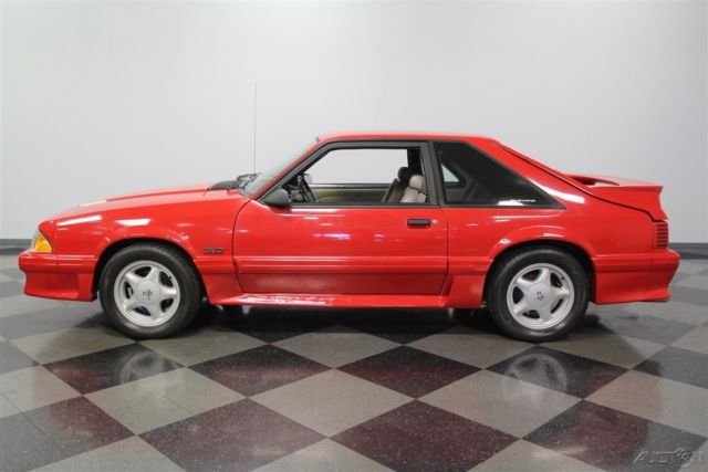 1991 Red Ford Mustang