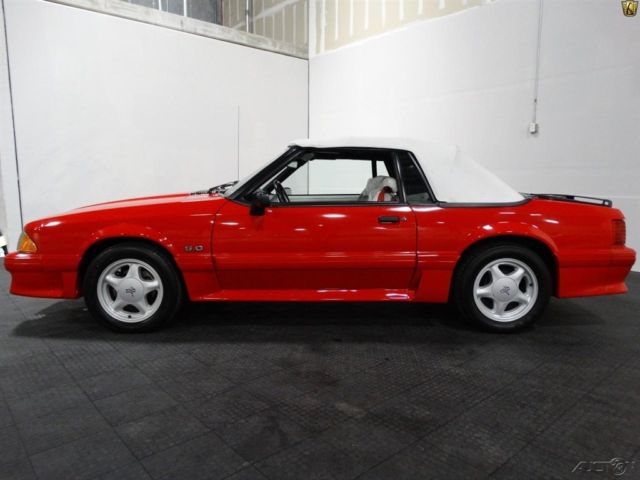 1991 Red Ford Mustang