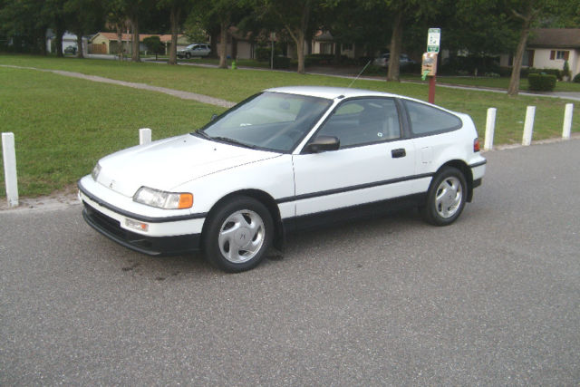 1991 White Honda CRX Hatchback