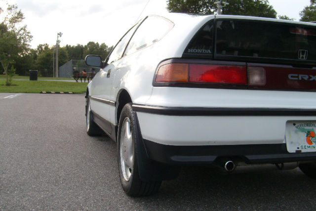 1991 White Honda CRX Hatchback