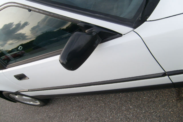 1991 White Honda CRX Hatchback