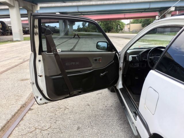 1991 White Honda CRX Hatchback