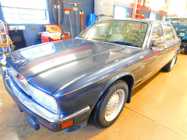 1991 Blue Jaguar XJ6 Sedan