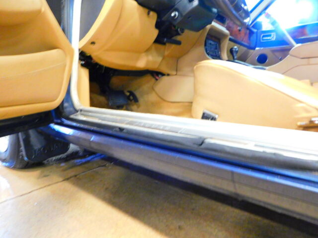 1991 Blue Jaguar XJ6 Sedan