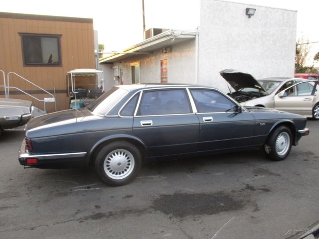 1991 Gray Jaguar XJ-Series